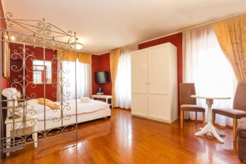 Tri Lava Luxury Living Guest house 4*