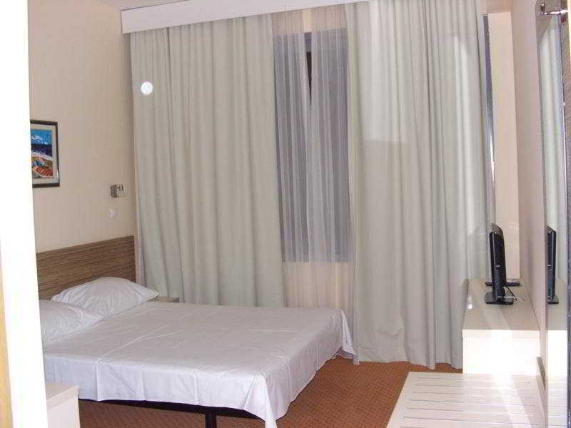 Annex Building Of Art Hotel