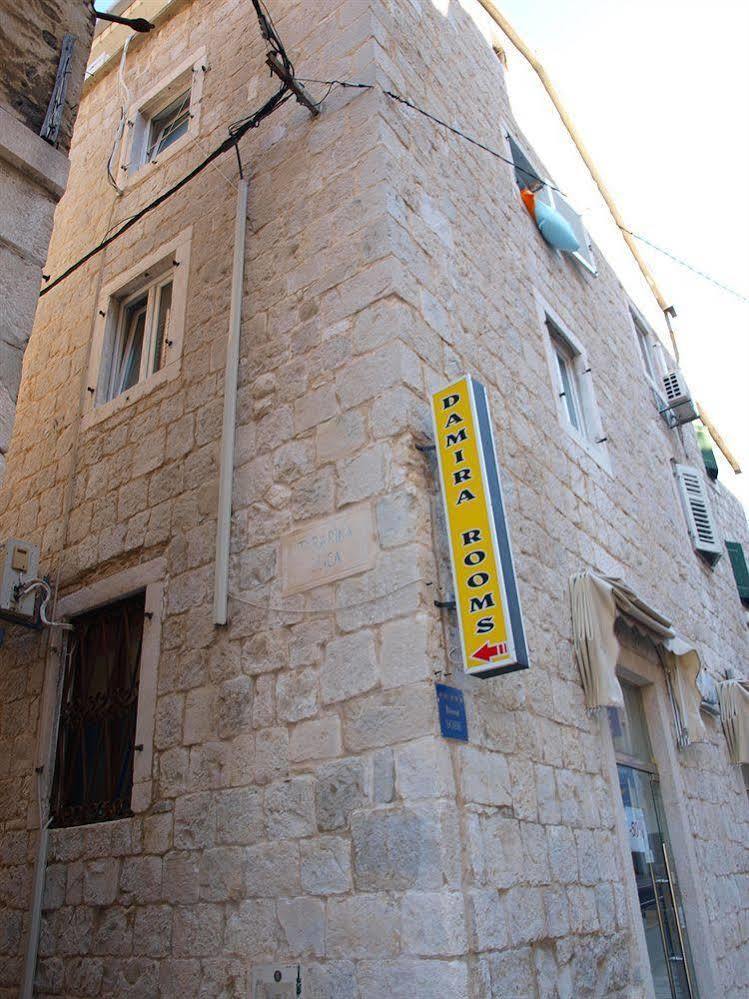 Damira Guest house