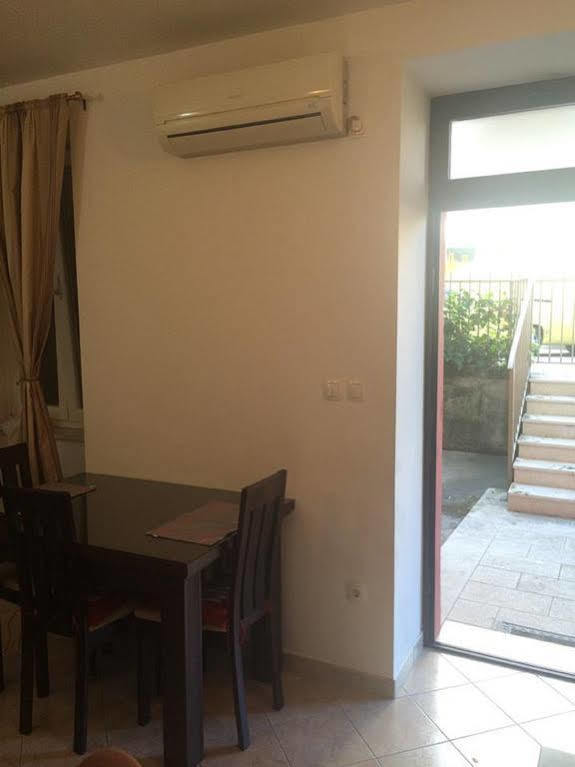 Apartment Goge