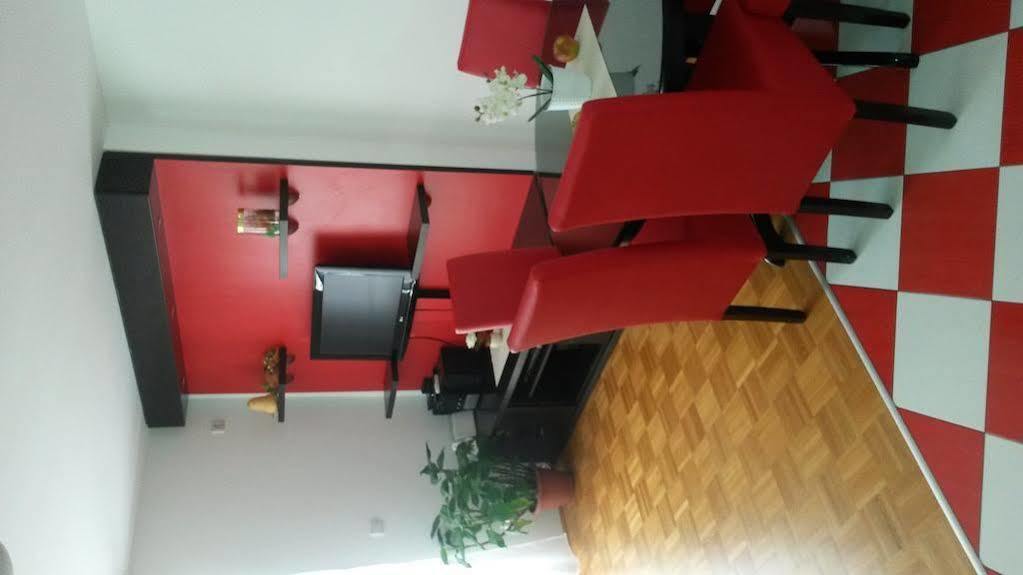 Apartment Near The Center *