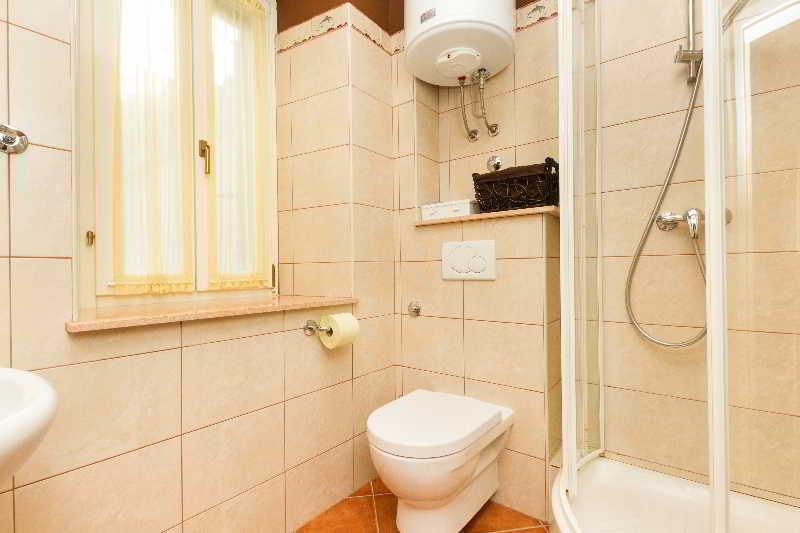 Tri Lava Luxury Living Guest house 4*