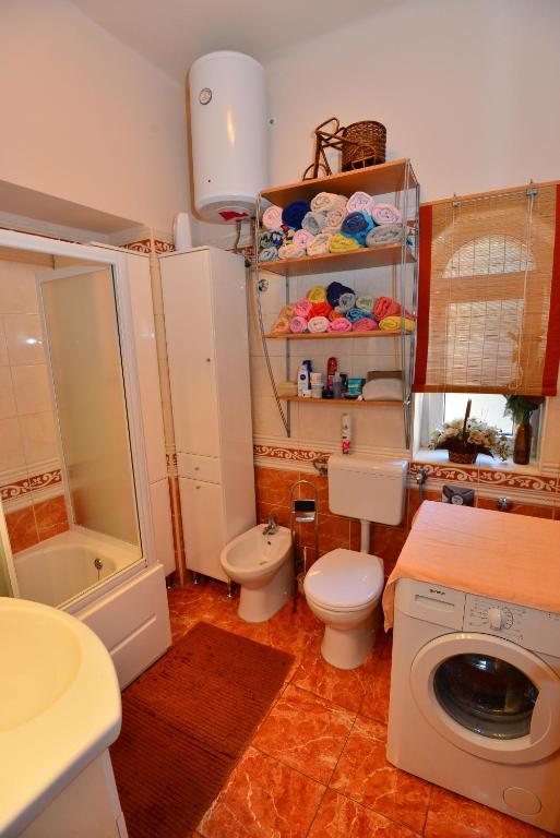 Private Accommodation Milisa *