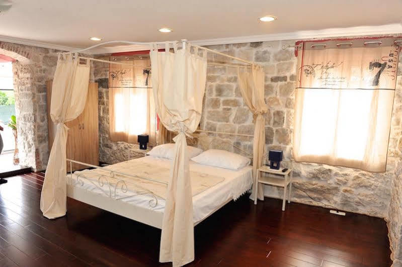 Inn Apartments Split 4*