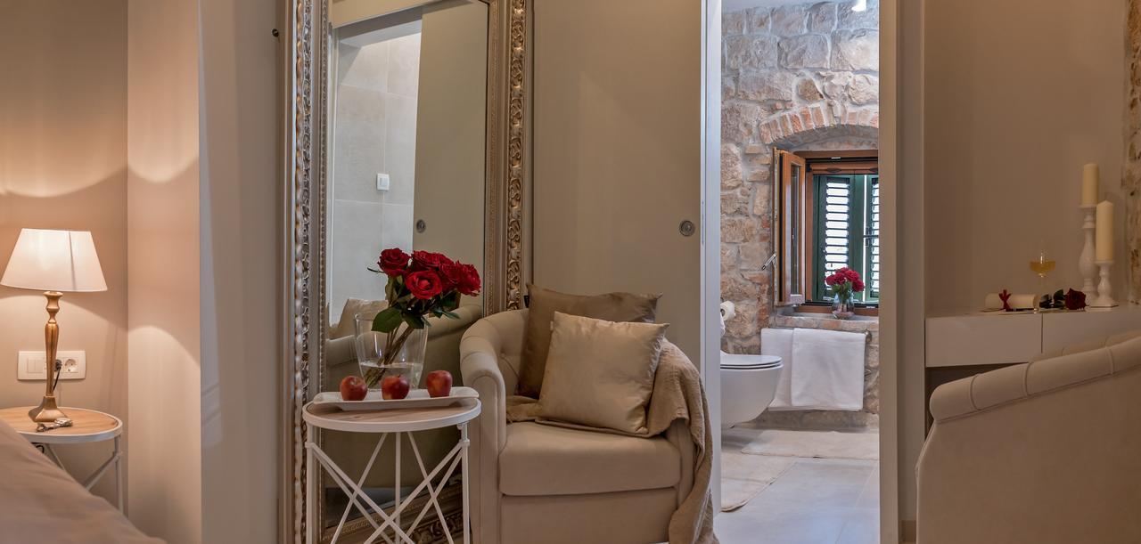 Jupiter Lux Bed & Breakfast