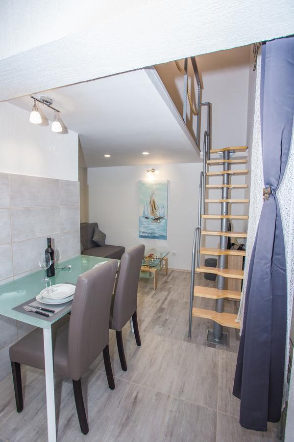 Vasilj Apartment *