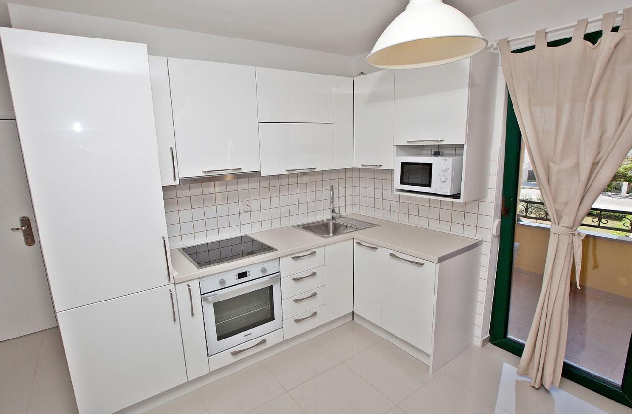 Apartment Roses Stobreč