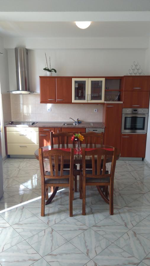 Apartment Gsk Split
