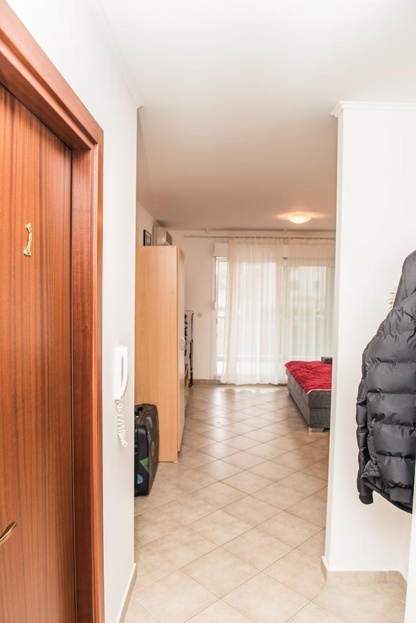 Studio Jere Near Sea * Split
