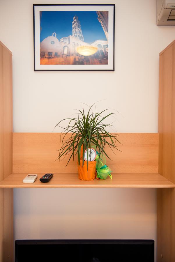 Studio Jere Near Sea * Split