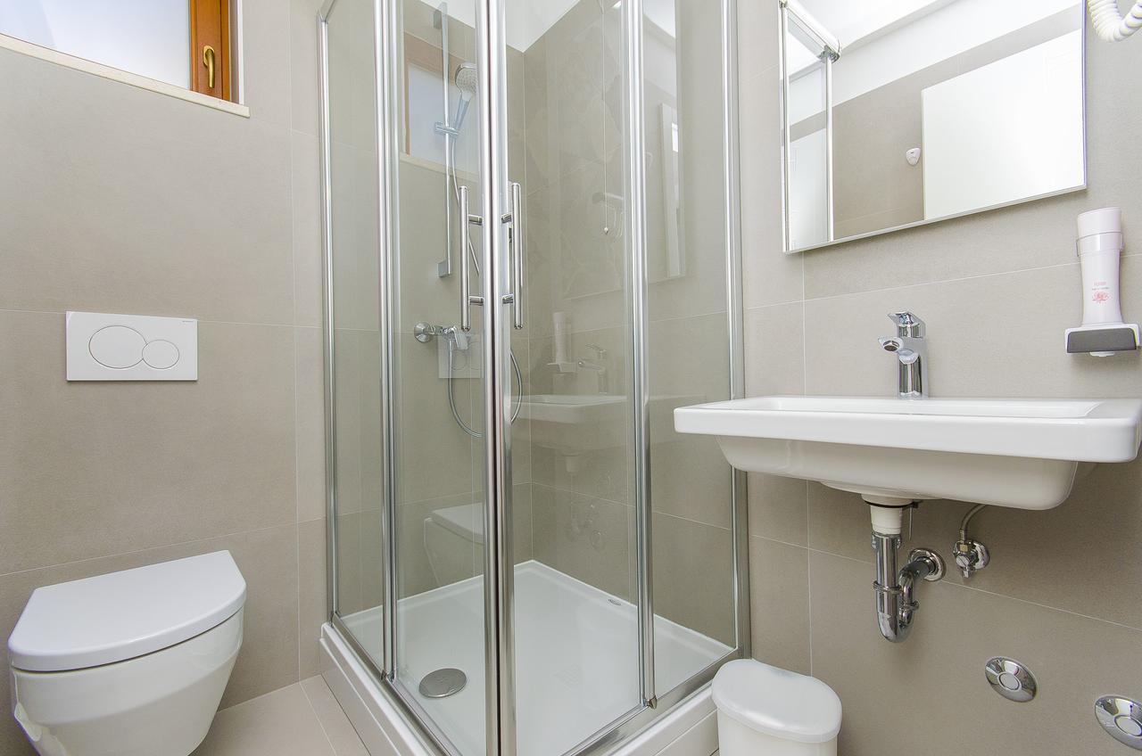Hostel Dvor Split