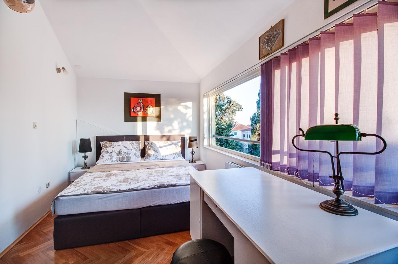 Near Sandy Firule Appartement Split