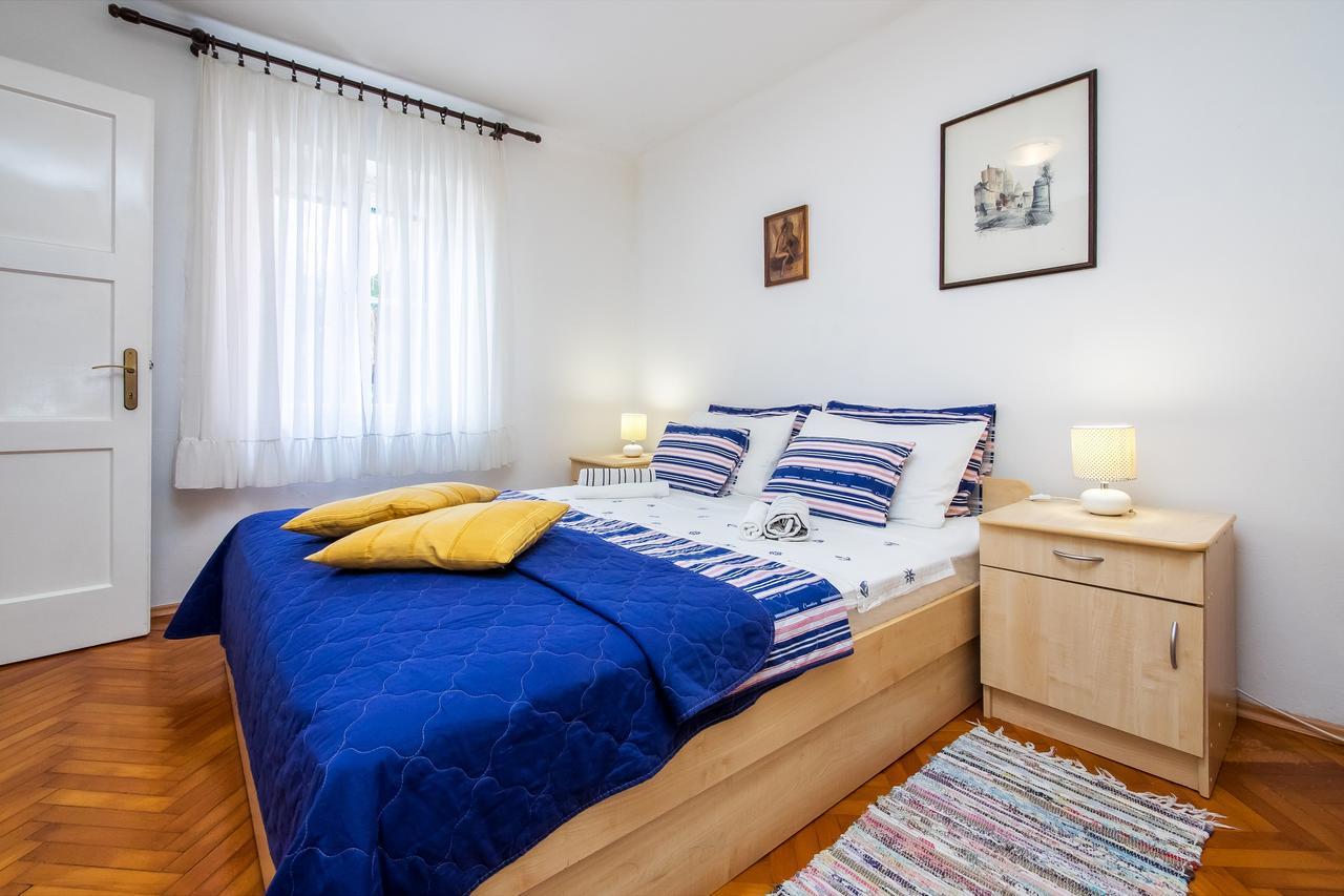 Leta With Parking Guest house 3*