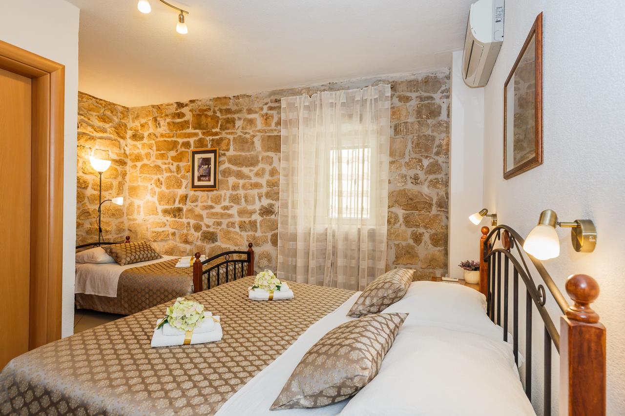 Villa Spaladium Guest house