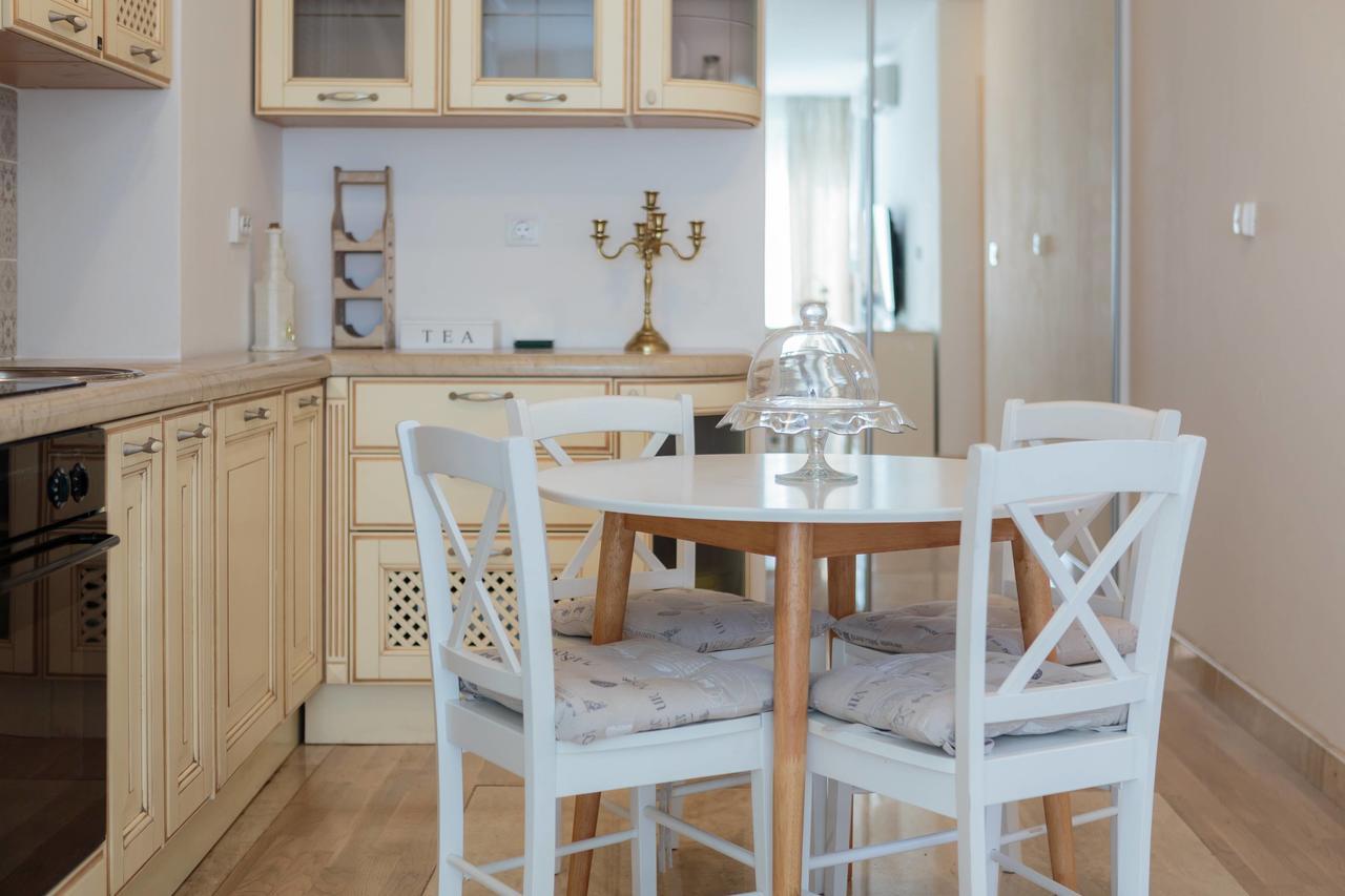 Apartment Shabby Leni *