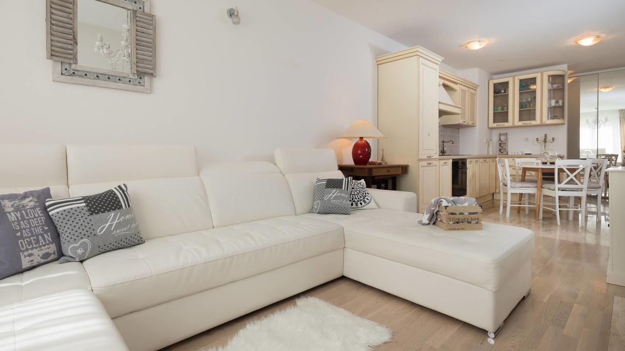 Shabby Leni Apartment