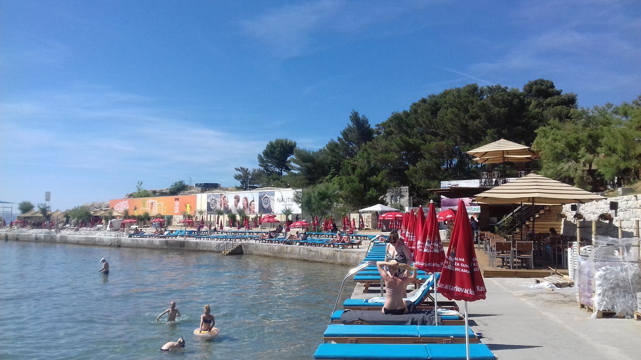 Apartamento Apartments Crvena Orhideja
