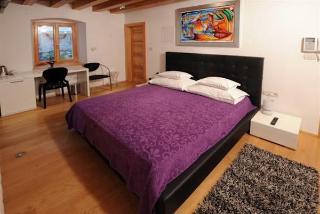 Guest house Marta - Stone House In The Center -