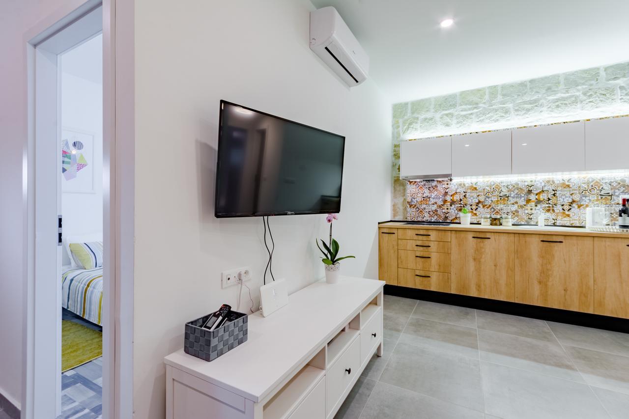 Mia Apartment *