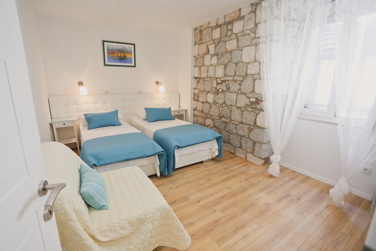 Old Town 2 Apartment