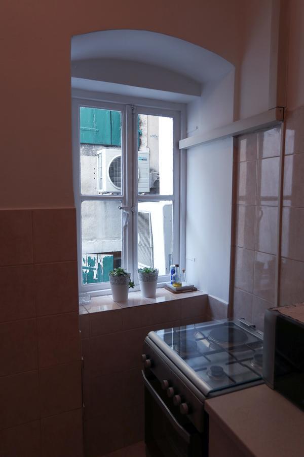 Papalic Palace Apartment