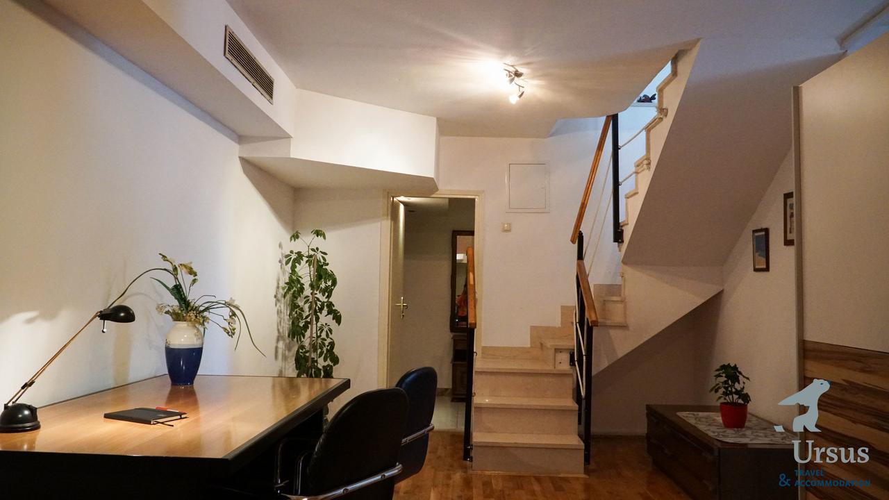 Duplex Tinel Apartment *