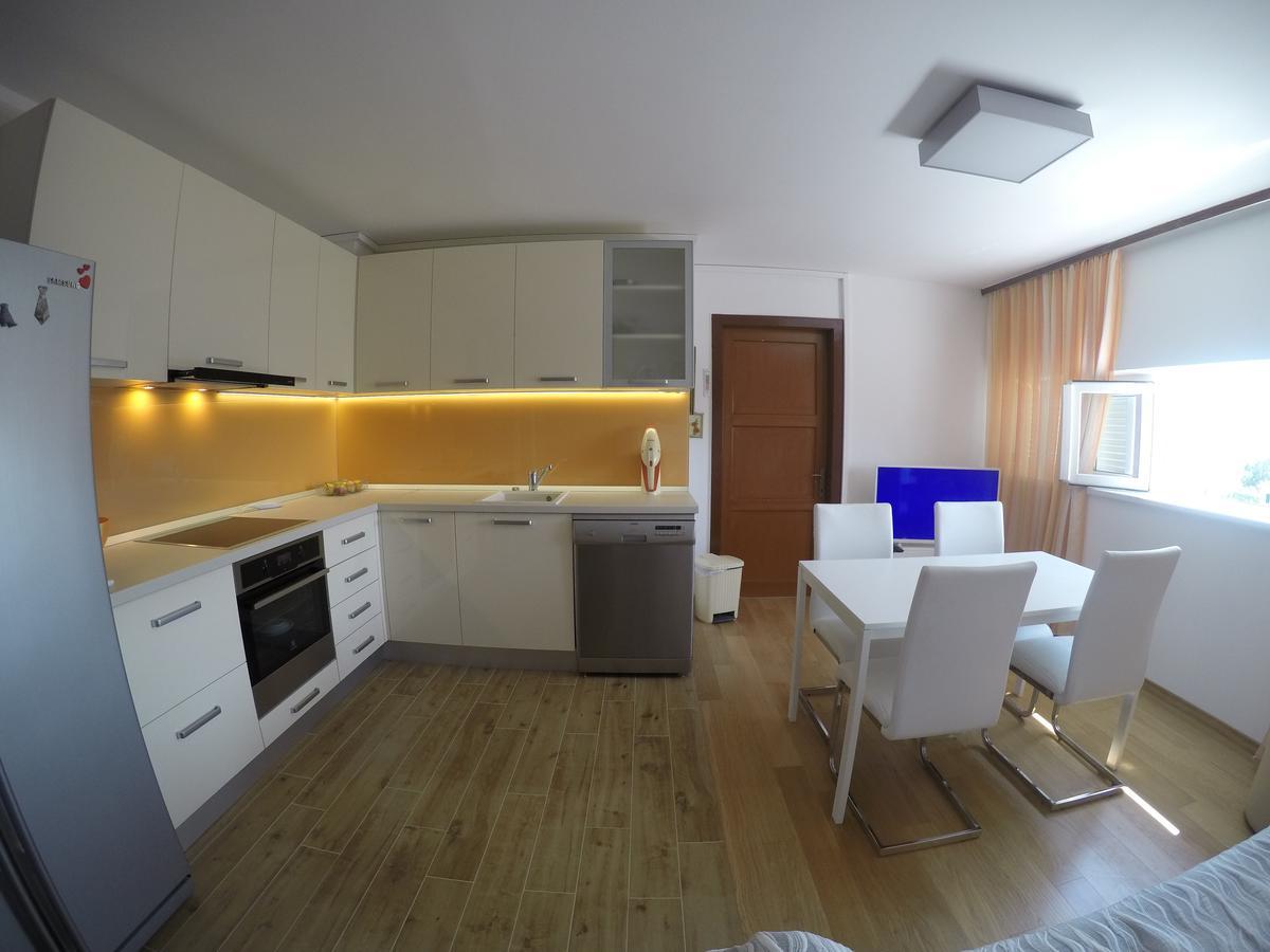 Apartment Istarska Street (adults Only) *