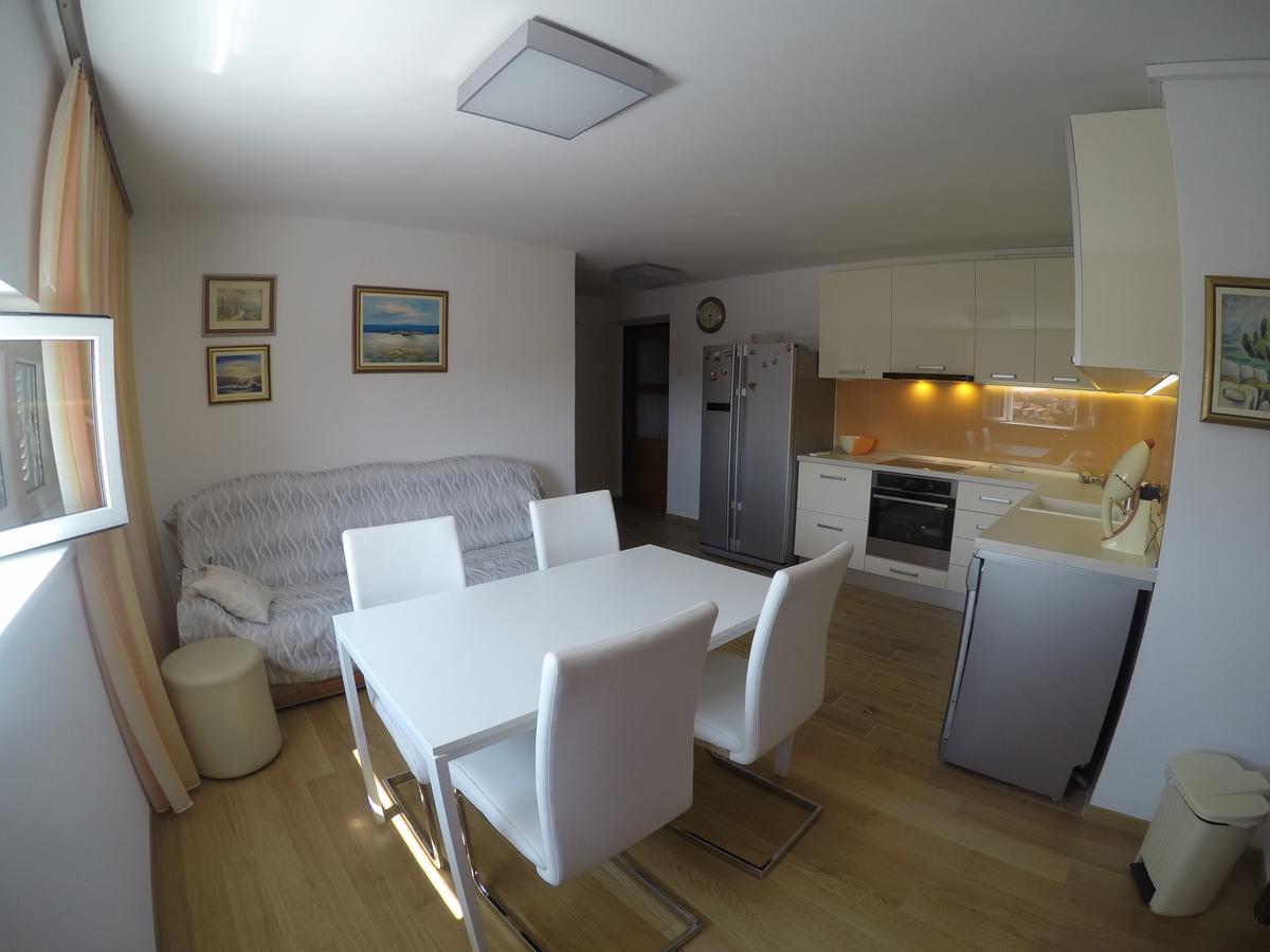 Apartment Istarska Street (adults Only) *