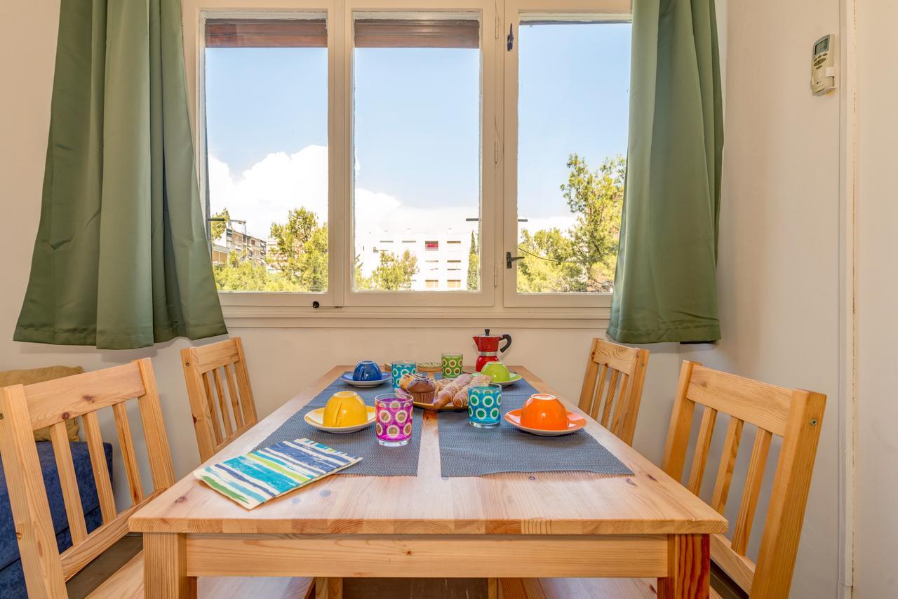 Apartman A Quiet With Balcony In *