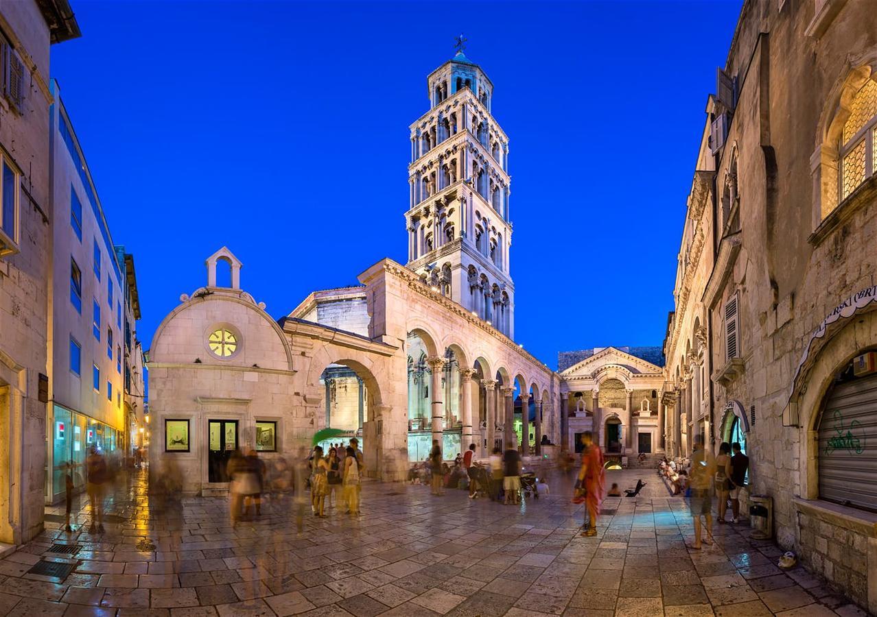 A Quiet With Balcony In Split