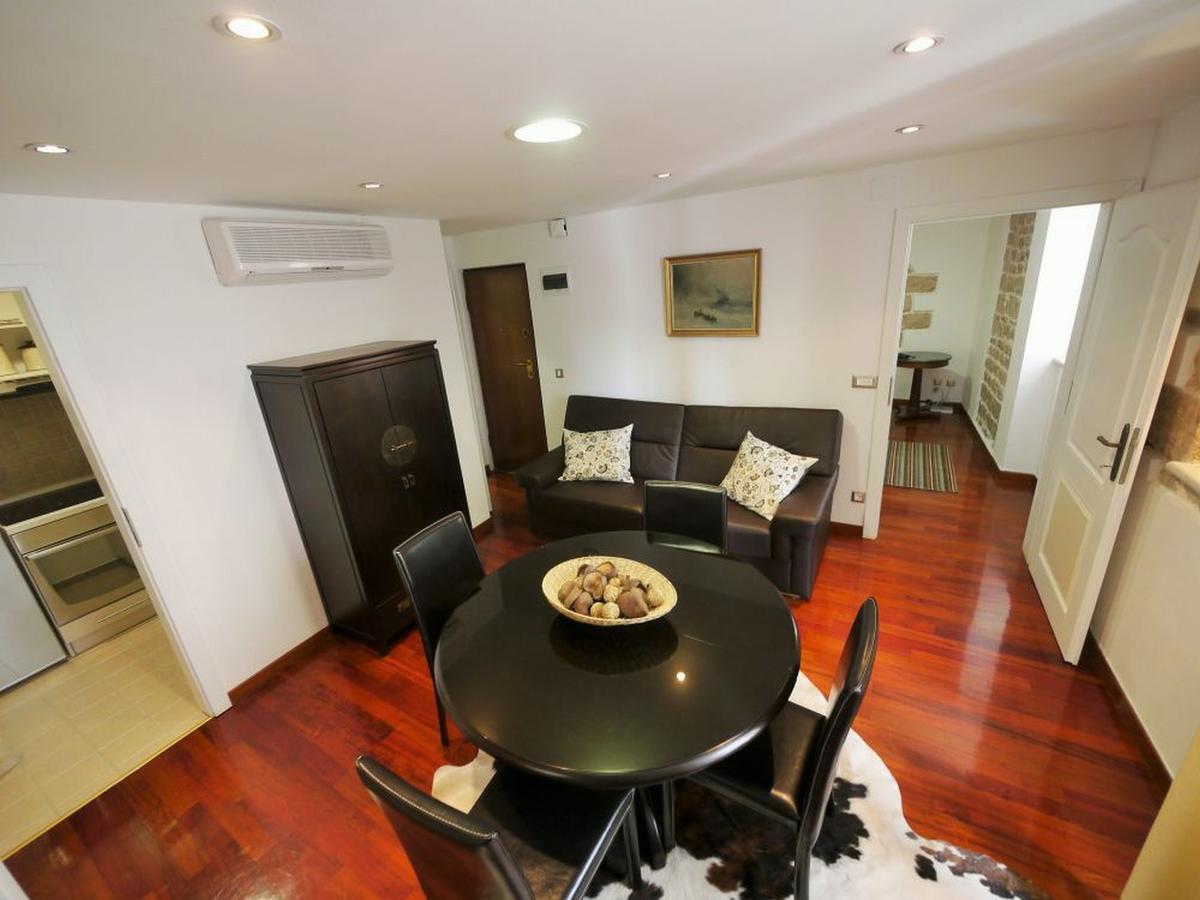 Apartment Likar Split