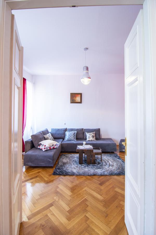 Emma Apartment