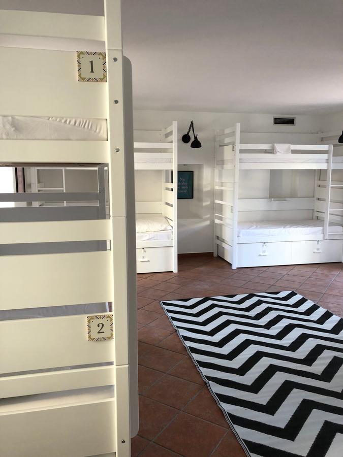 Ciri Biri Bela Boutique Hostel *