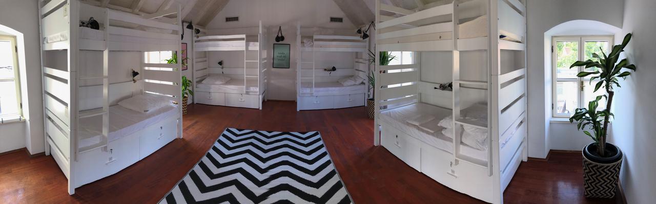 Ciri Biri Bela Boutique Split