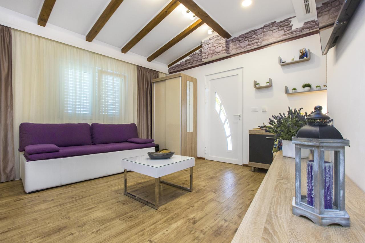 Apartment Cherry-Old Town