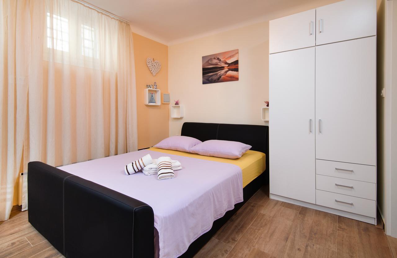 Gostinjska kuća Private Accommodation Milisa Split