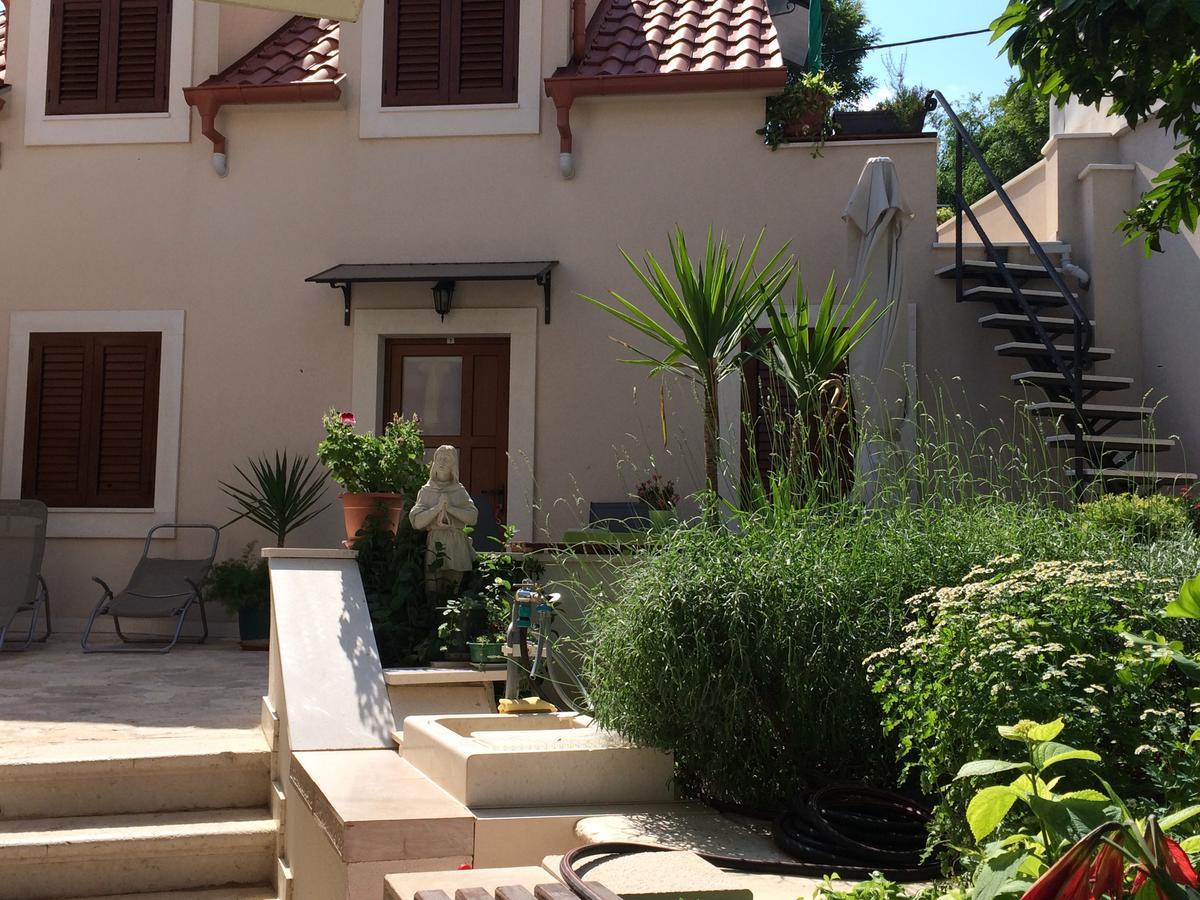 Kresic Guest house Split