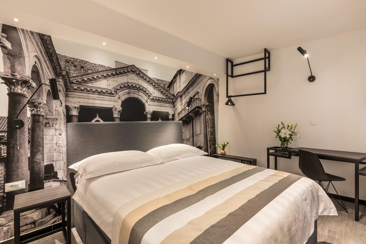 Guesthouse Main Square 4*