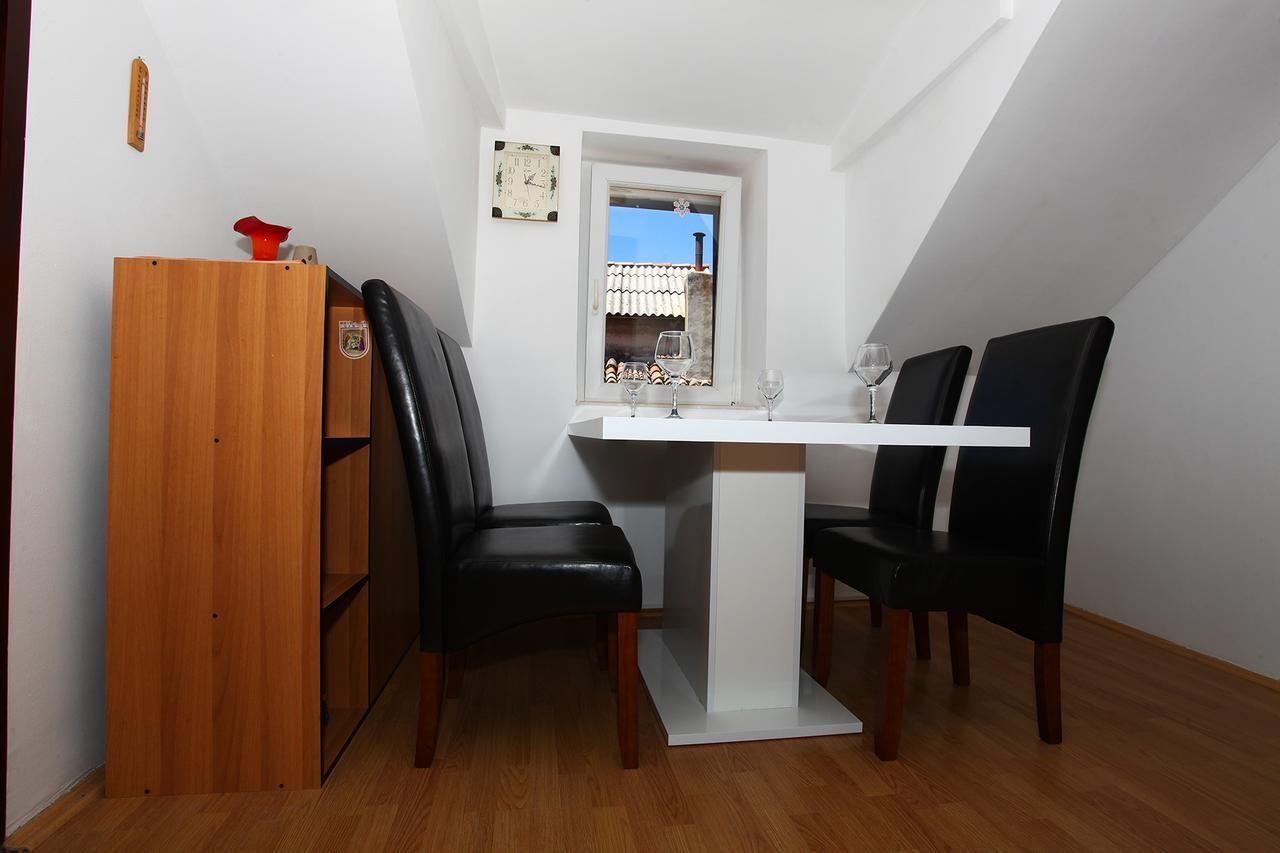 Lea Apartment