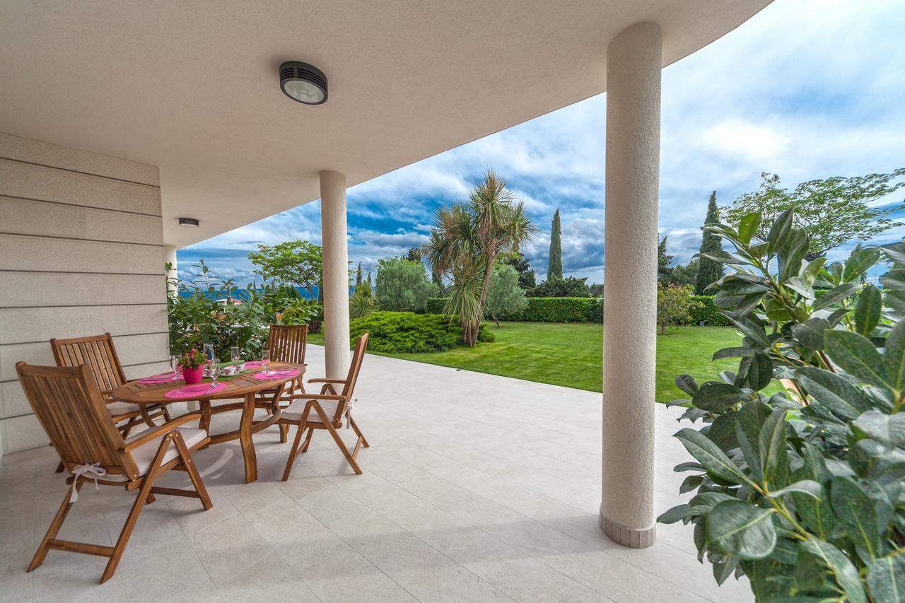 Luxury Apartments Klara Bed & Breakfast