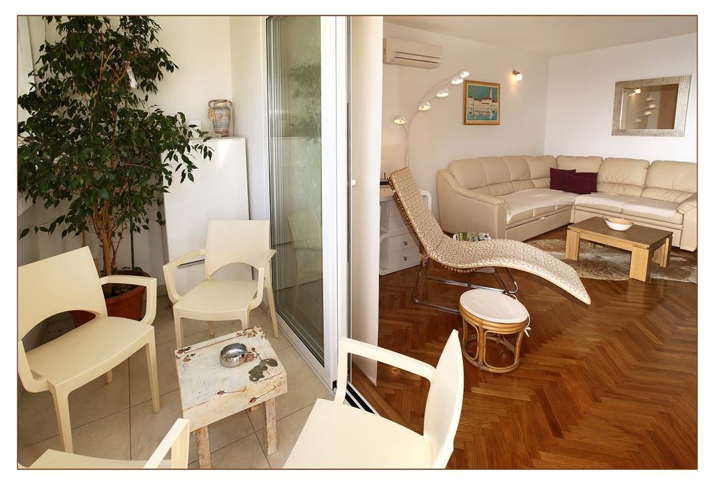 Apartment Ondina *
