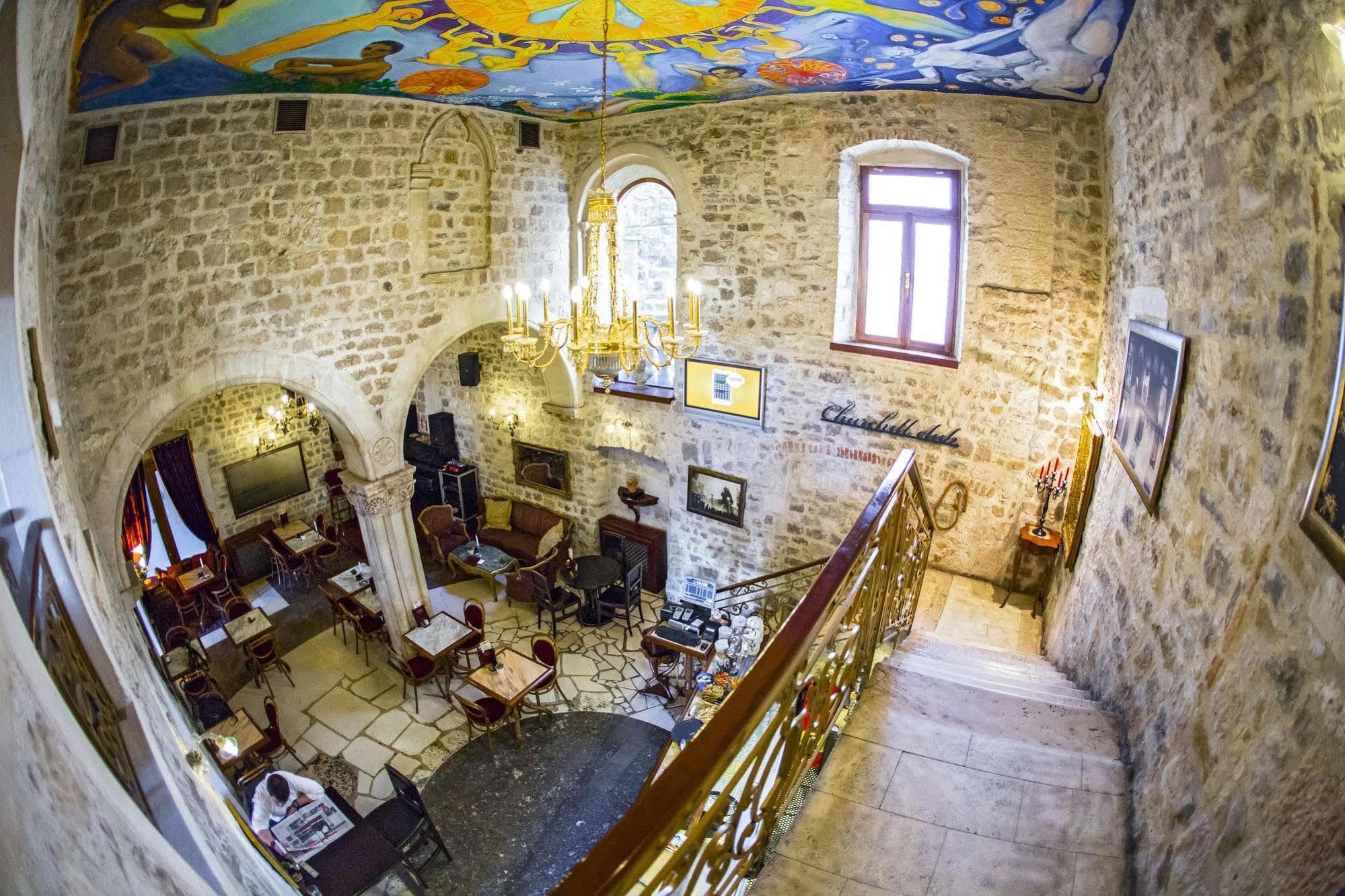 Grisogono Palace Heritage Apartment Split