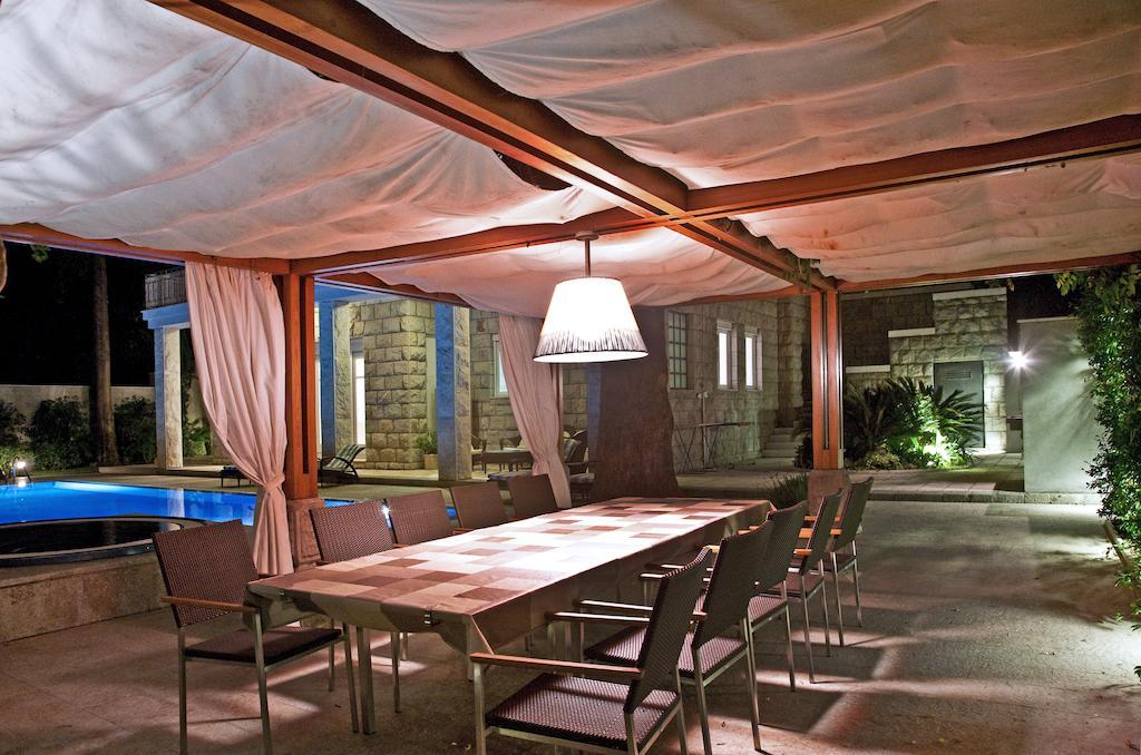 Villa Split Villa