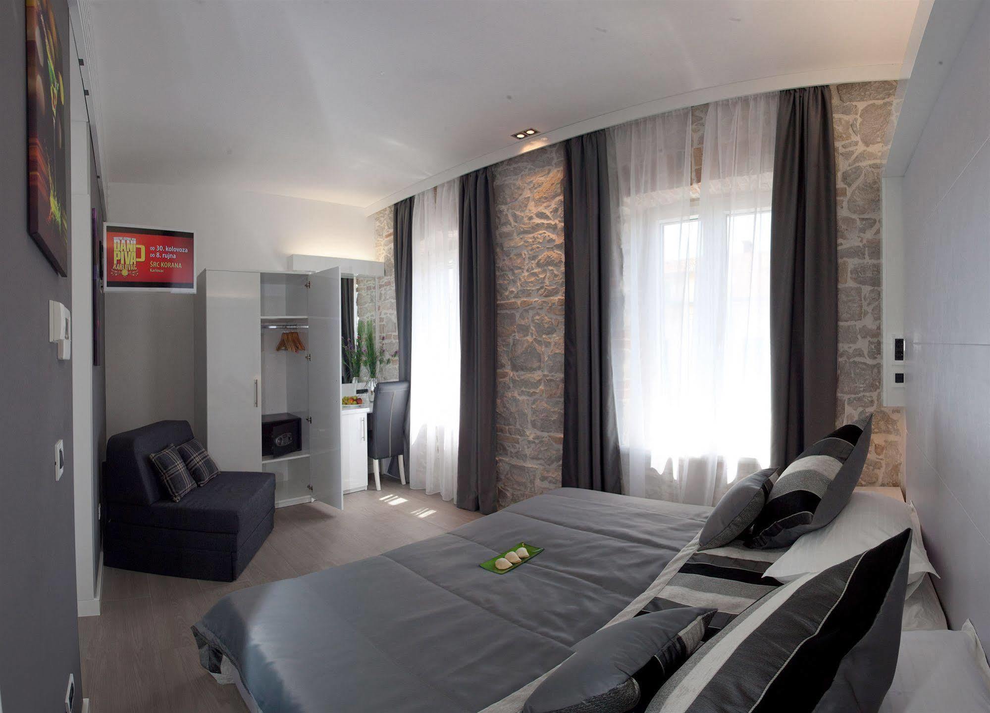 Authentic Luxury 4*