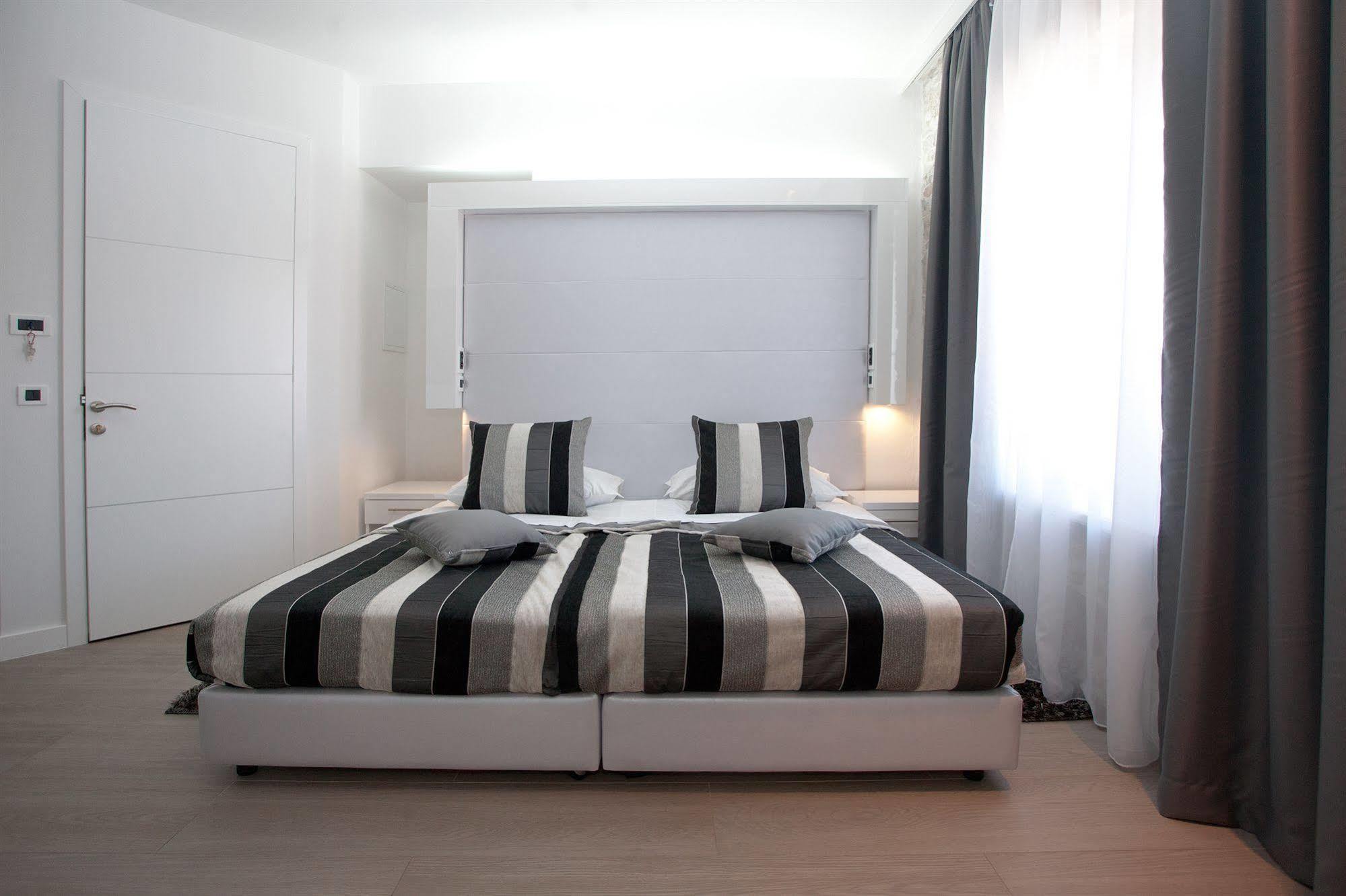 Authentic Luxury 4* Split