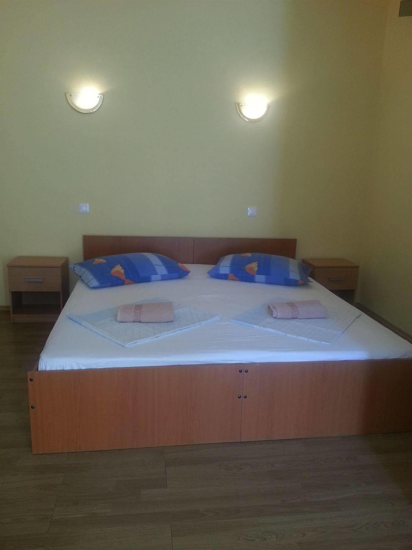 Guest house Angela 3*