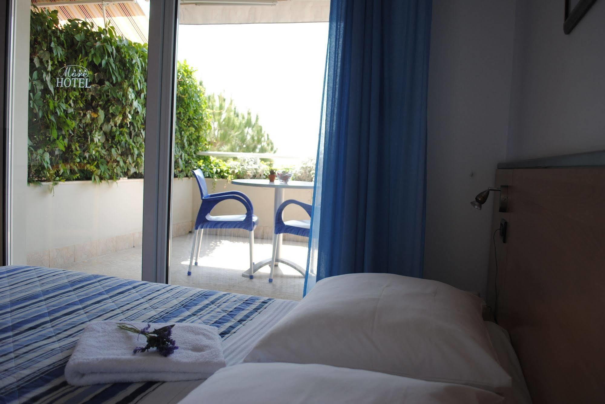 Hotel More 3*
