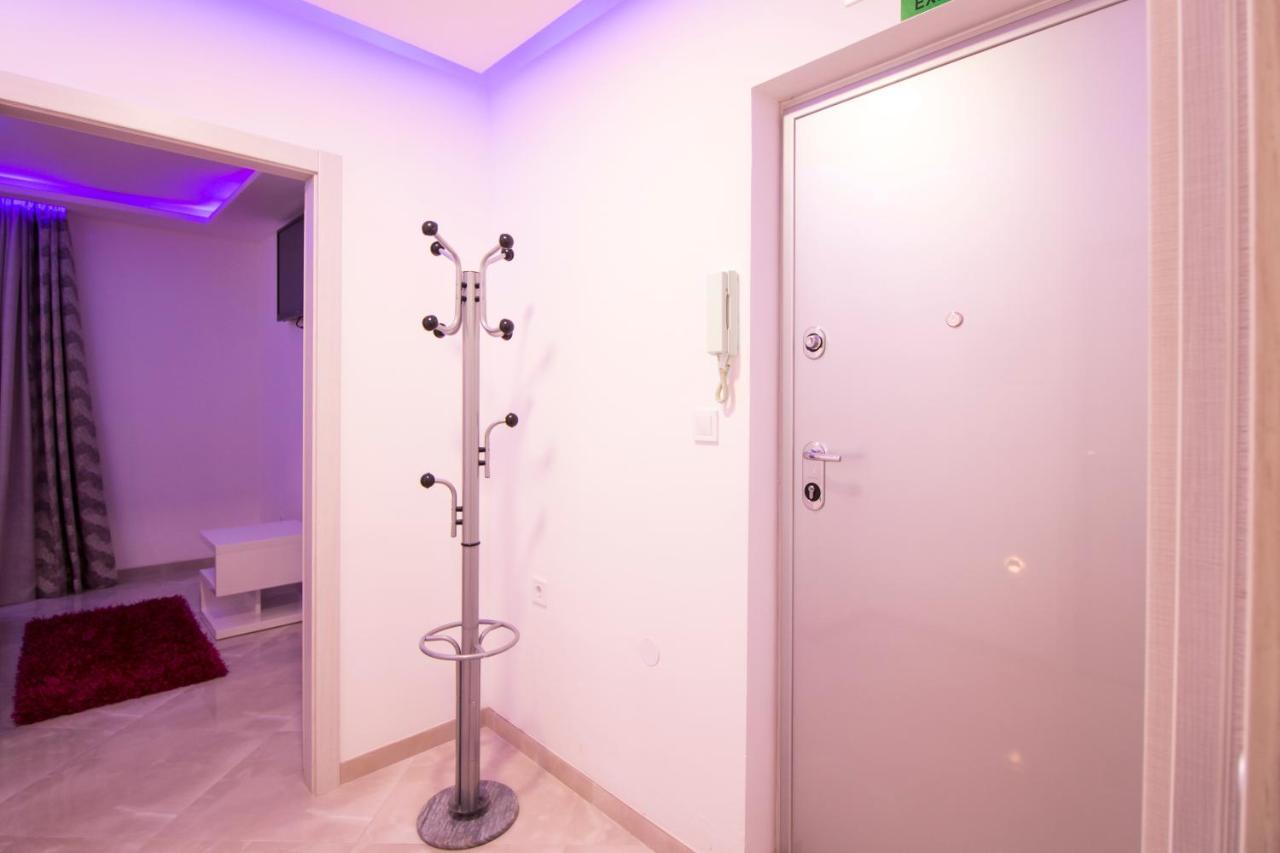 M.e.p. Apartment *