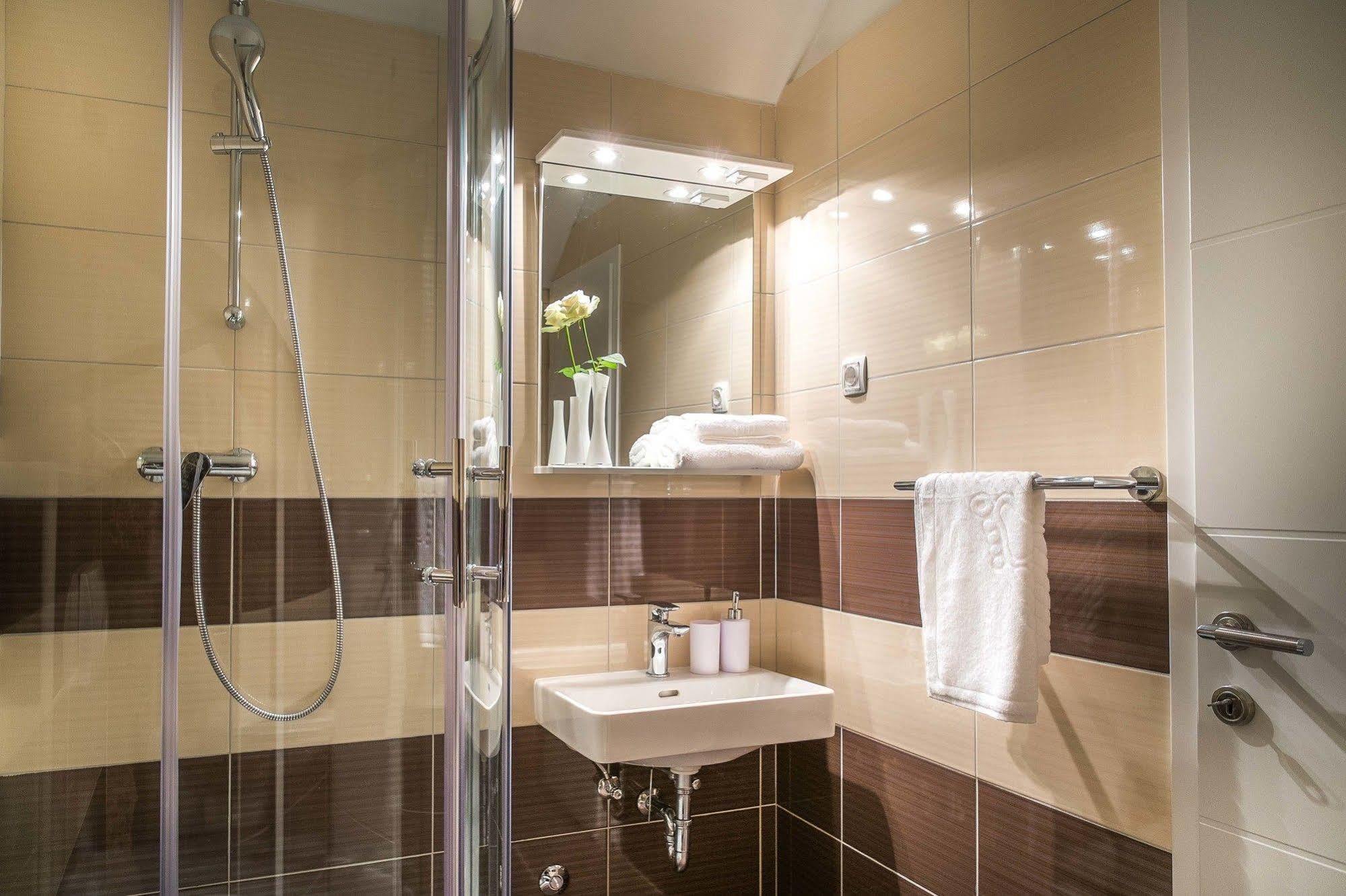 Oasis Apartman