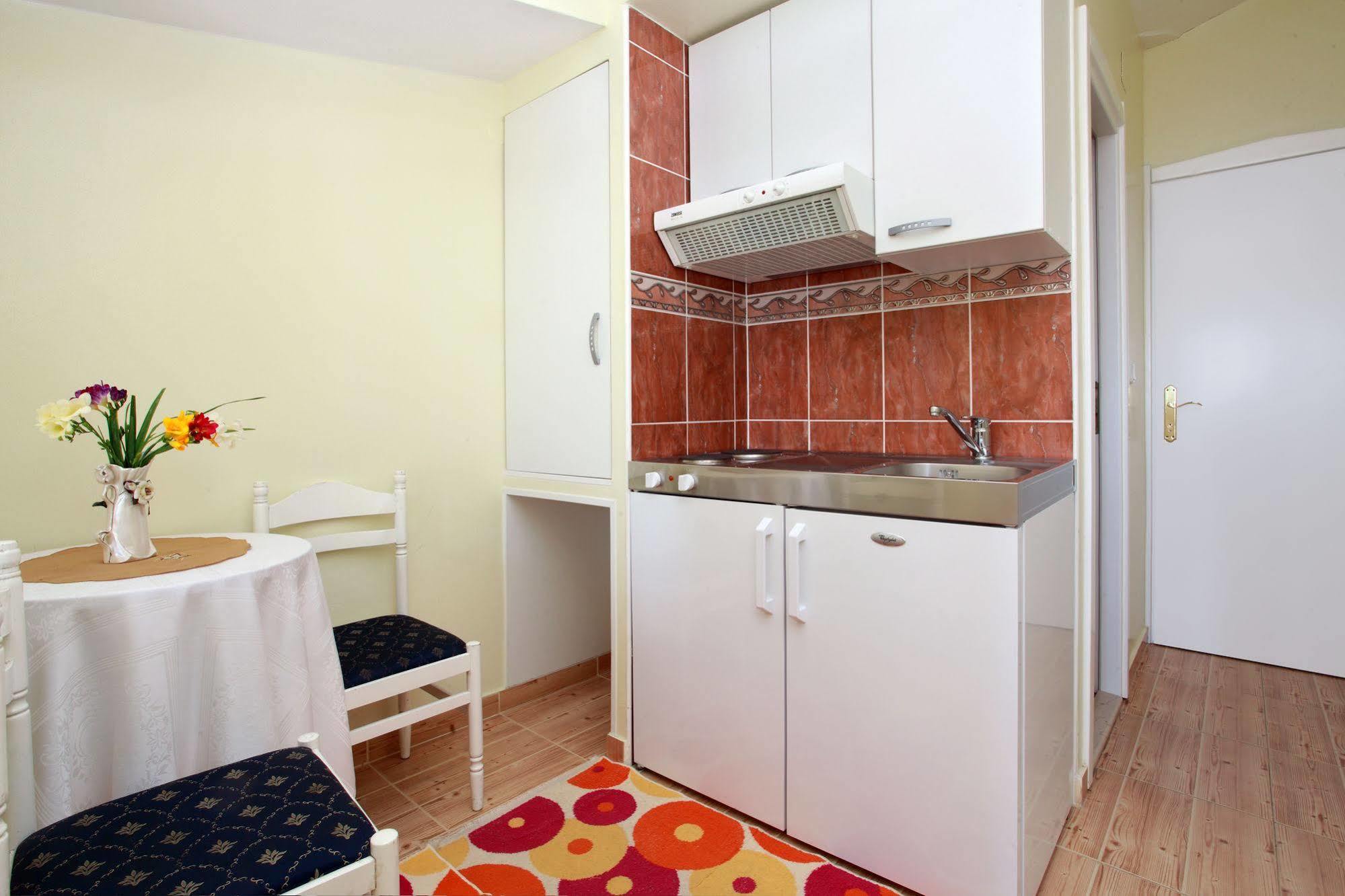 Simoni Apartment Split